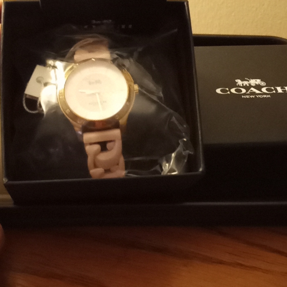 Pink Coach Watch - Picture 8 of 10